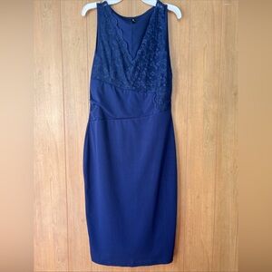 Just Fashion Now Midi Dress Women’s Sz Medium Blue Floral Embroidered Sleeveless